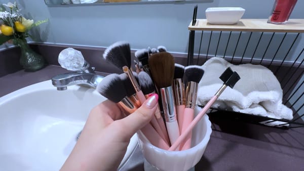 Makeup Brush Cleaning 101